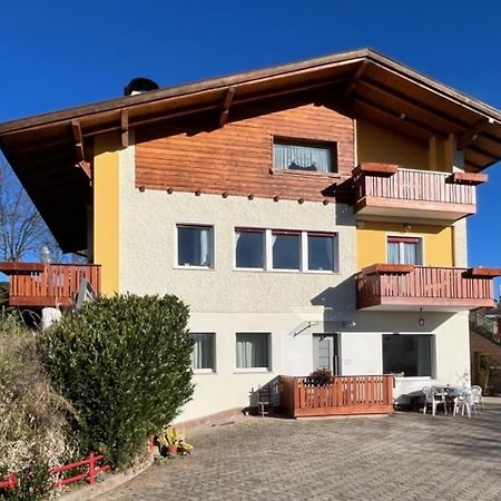 Casa Vacanze A Romeno Esterno foto