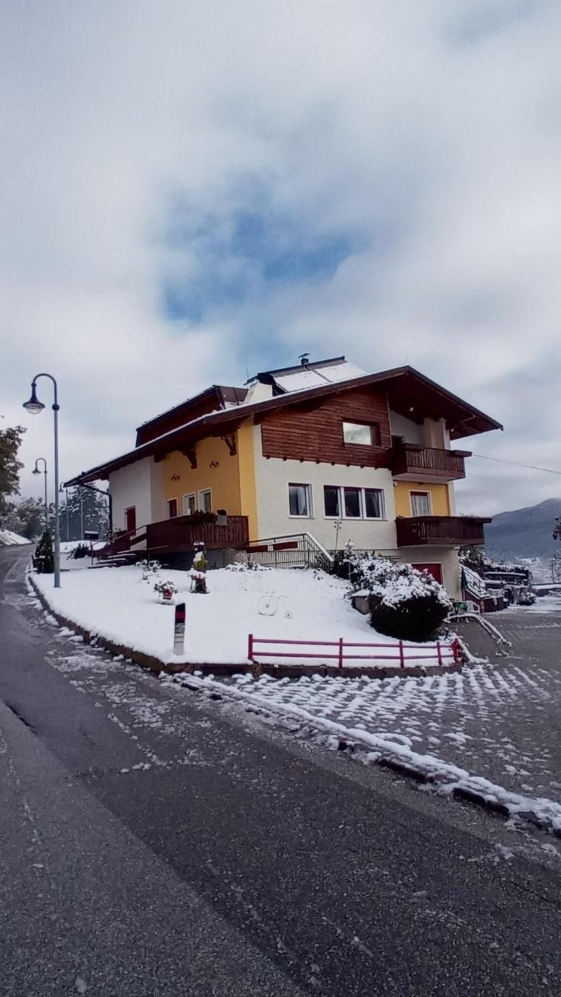 Casa Vacanze A Romeno Esterno foto